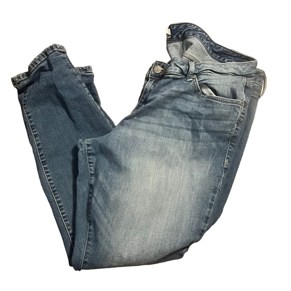 Torrid boyfriend jeans 20R - Picture 3 of 9